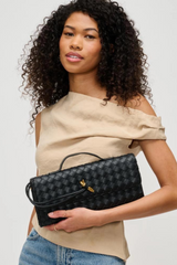 "Ada" East West Clutch