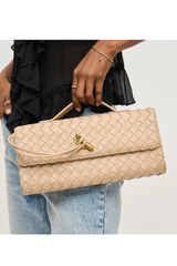 "Ada" East West Clutch