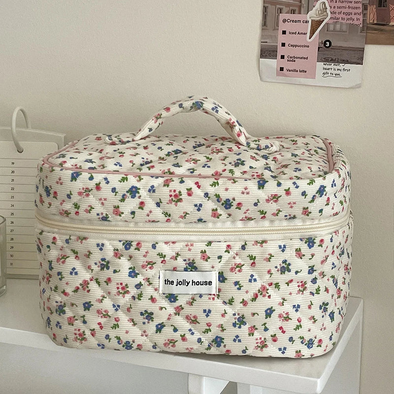 Vintage Floral Cotton Makeup Bag - Quilted Cosmetic Tote Organizer with Zipper