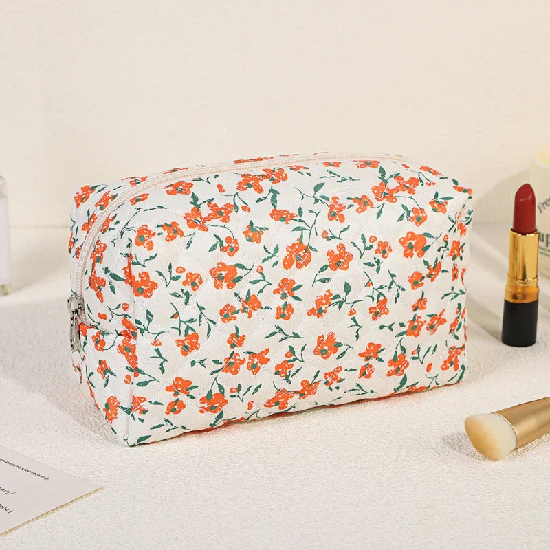 Small Fresh Floral Cosmetic Bags Pink Flower Storage Make Up Bags for Women Lady with Zipper Travel Organizer Makeup Bag Case