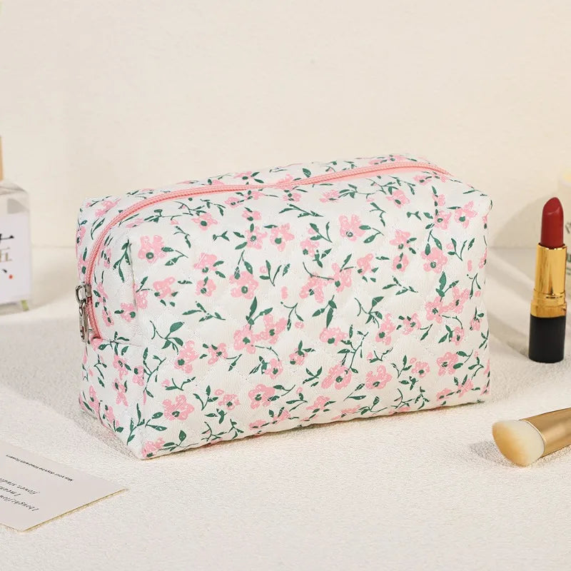 Small Fresh Floral Cosmetic Bags Pink Flower Storage Make Up Bags for Women Lady with Zipper Travel Organizer Makeup Bag Case