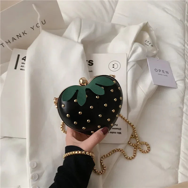 Cute Fruit Strawberry Heart Shape Pu Rivet Mini Fashion Ladies Chain Purse Clutch Bag Shoulder Bag Tote Female Flap Handbag Q5